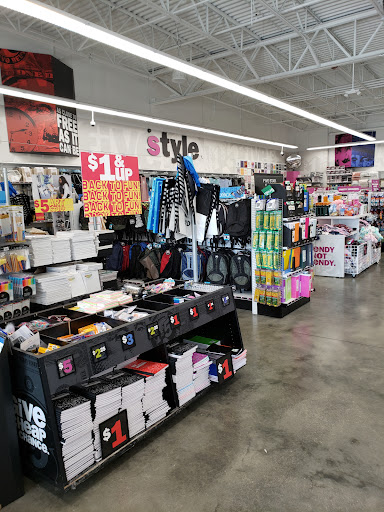 Variety Store «Five Below», reviews and photos, 2292 S University Dr, Davie, FL 33324, USA