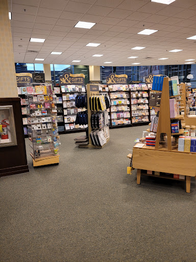 Book Store «Barnes & Noble», reviews and photos, 100 Greyrock Pl, Stamford, CT 06901, USA