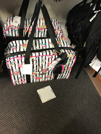 Clothing Store «Burlington Coat Factory», reviews and photos, 3662 W Camp Wisdom Rd, Dallas, TX 75237, USA