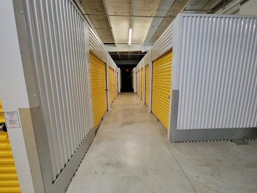 Self-Storage Facility «Metro Mini Storage», reviews and photos, 3815 Clark Ave, Cleveland, OH 44109, USA