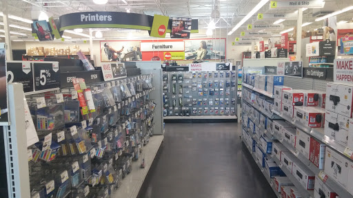 Office Supply Store «Staples», reviews and photos, 910 Wolcott St #13, Waterbury, CT 06705, USA