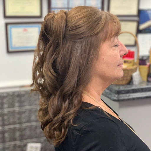 Hair Salon «The Mane Event Hair Salon», reviews and photos, 107 Union Ave N, Cranford, NJ 07016, USA