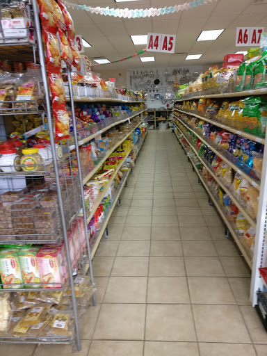 Grocery Store «Royal Indian Grocery», reviews and photos, 560 New Park Ave, West Hartford, CT 06110, USA