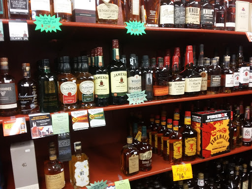 Liquor Store «Bergen Park Liquors», reviews and photos, 1348 Co Rd 65, Evergreen, CO 80439, USA