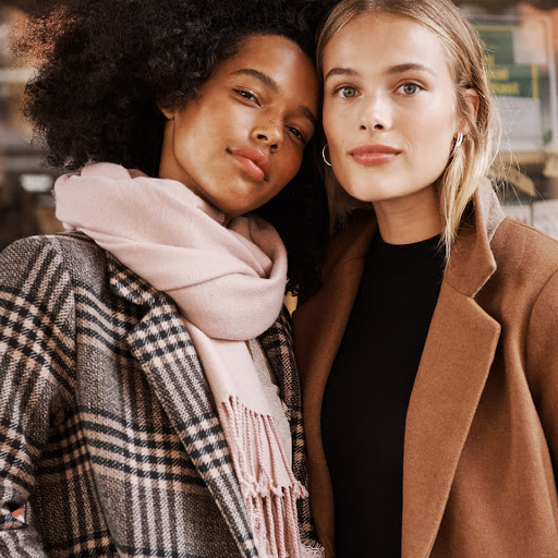 Clothing Store «Abercrombie & Fitch», reviews and photos, 2300 Lincoln Hwy #172, Langhorne, PA 19047, USA