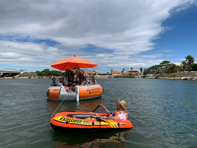 BONI BAR BOAT - Barbecue boat 66 - location bateau barbecue - BBQ Boat à Le Barcarès