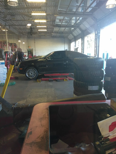 Tire Shop «Discount Tire Store - Ocala, FL», reviews and photos, 2701 SW College Rd #800, Ocala, FL 34474, USA