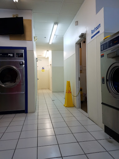 Laundromat «Harrisburg Spin Cycle», reviews and photos, 5104 Harrisburg Blvd # 100, Houston, TX 77011, USA