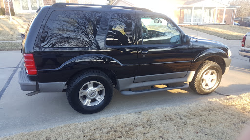 Used Car Dealer «MJS Car Sales & Service», reviews and photos, 2237 N 3rd St, St Charles, MO 63301, USA