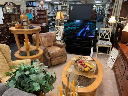 Thrift Store «Twice As Nice-Pottstown», reviews and photos, 233 E High St, Pottstown, PA 19464, USA