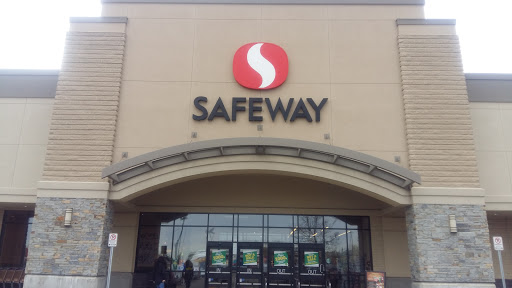 Safeway Riverbend Square