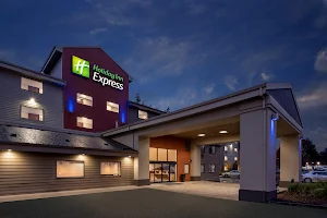 Holiday Inn Express Portland SE - Clackamas Area, an IHG Hotel image