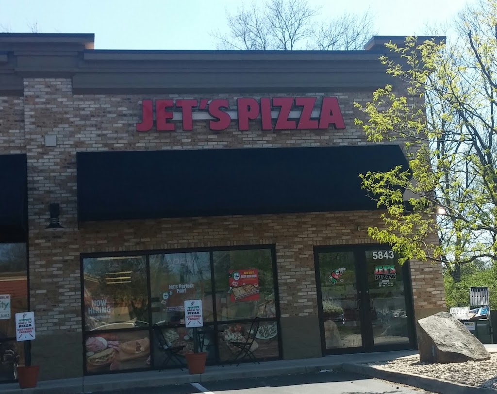 Jet's Pizza 45429