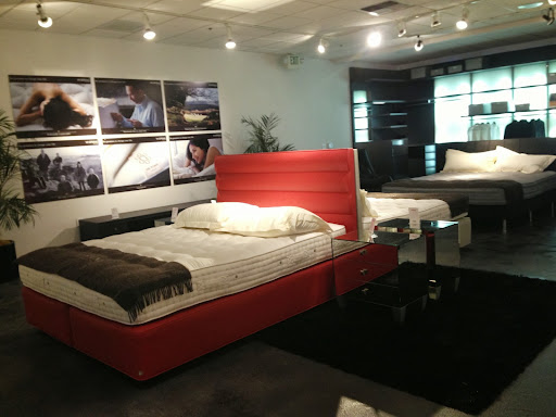 Furniture Store «Cantoni Modern Furniture Orange County», reviews and photos, 8650 Research Dr, Irvine, CA 92618, USA