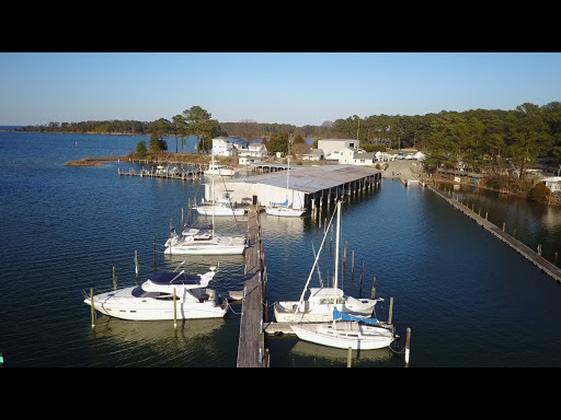 Smith Point Marina, 989 Smith Point Rd, Reedville, VA 22539, USA, 