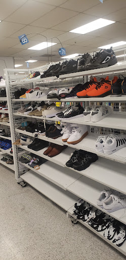 Clothing Store «Ross Dress for Less», reviews and photos, 2753 E Eastland Center Dr, West Covina, CA 91791, USA