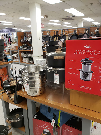 Department Store «T.J. Maxx», reviews and photos, 24 Peninsula Center, Rolling Hills Estates, CA 90274, USA