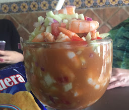 Restaurante de mariscos La Botana photo