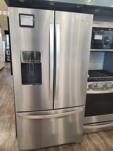 Electronics Store «Best Buy», reviews and photos, 1420 Nixon Dr, Mt Laurel, NJ 08054, USA