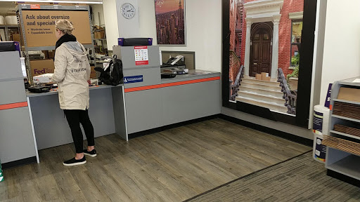 Print Shop «FedEx Office Print & Ship Center», reviews and photos, 189 8th Ave, New York, NY 10011, USA