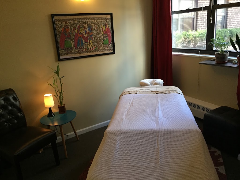Unwind Massage Therapy NYC 10028