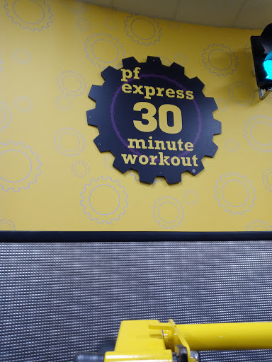 Gym «Planet Fitness», reviews and photos, 3200 W Camp Wisdom Rd, Dallas, TX 75237, USA