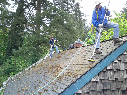 Pressure washing service Salem