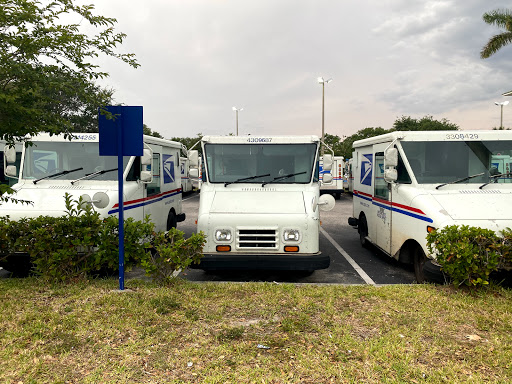 Post Office «United States Postal Service», reviews and photos, 1551 US-1, Vero Beach, FL 32960, USA