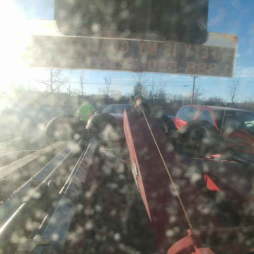 Car Repair and Maintenance «AAA Car Care Plus: Columbus Southeast», reviews and photos, 2400 Sobeck Rd, Columbus, OH 43232, USA