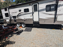 Truck & R.V Repair-Road Service and Tire - Photo 2 - Car repair in Tulare, CA, Visalia