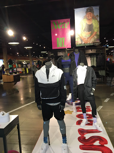 Clothing Store «Nike», reviews and photos, 8687 N Central Expy, Dallas, TX 75225, USA