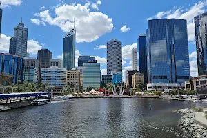 Elizabeth Quay image