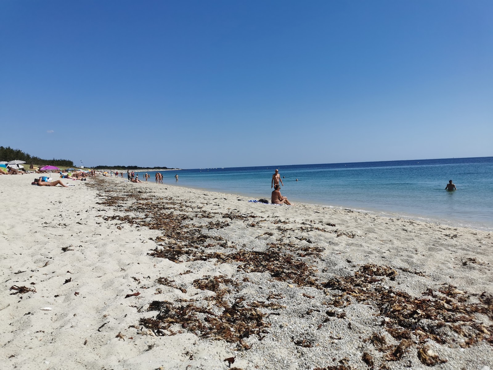 Photo of Plage de Kerler with long straight shore