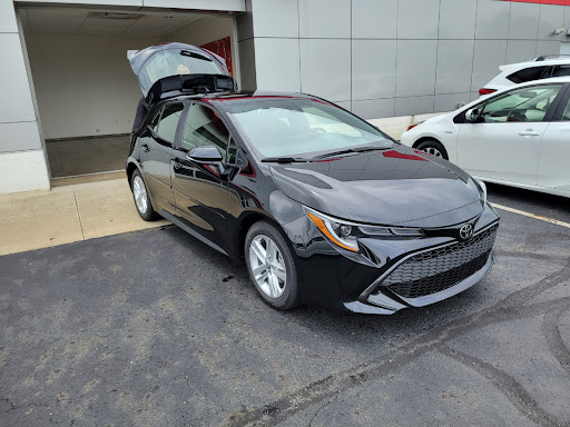 Toyota Dealer «Cain Toyota», reviews and photos