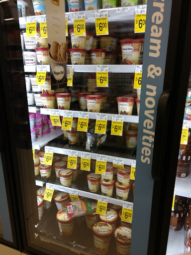 Grocery Store «Vons», reviews and photos, 26518 Bouquet Canyon Rd, Saugus, CA 91350, USA