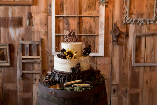 Wedding Venue «The Barn on Boundary», reviews and photos, 19601 N Boundary Rd, Eaton, IN 47338, USA