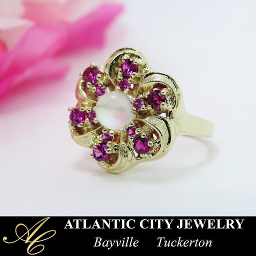 Jewelry Store «Atlantic City Jewelry», reviews and photos, 437 Atlantic City Blvd, Bayville, NJ 08721, USA