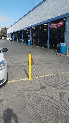 Auto Parts Store «Pep Boys Auto Parts & Service», reviews and photos, 15221 Beach Blvd, Westminster, CA 92683, USA