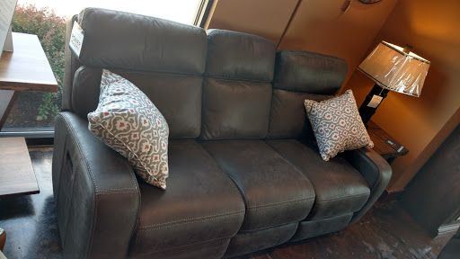 Furniture Store «Mueller Furniture», reviews and photos, 9 Fountain Grass Dr, Lake St Louis, MO 63367, USA