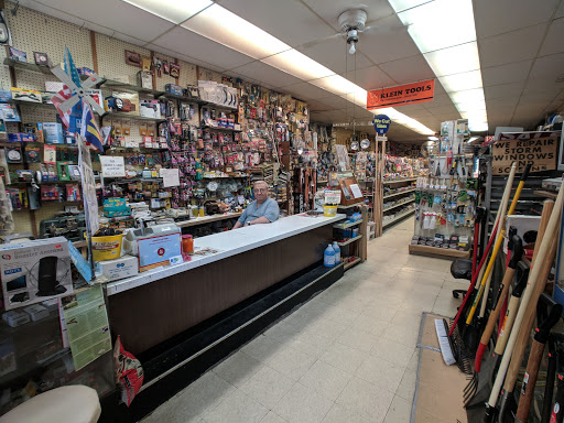 Hardware Store «Cas Hardware Store», reviews and photos, 5305 N Clark St, Chicago, IL 60640, USA