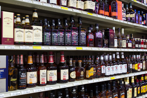 Liquor Store «Westlake Wine & Spirits», reviews and photos, 2024 35th Ave, Greeley, CO 80634, USA