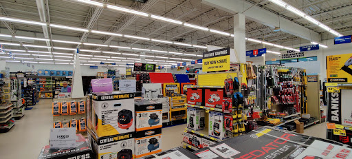 Hardware Store «Harbor Freight Tools», reviews and photos, 1770 Central Ave STE 4, Albany, NY 12205, USA