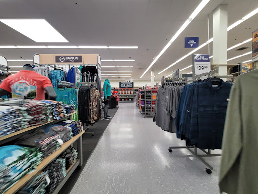 Sporting Goods Store «Academy Sports + Outdoors», reviews and photos, 15350 I-35, Selma, TX 78154, USA