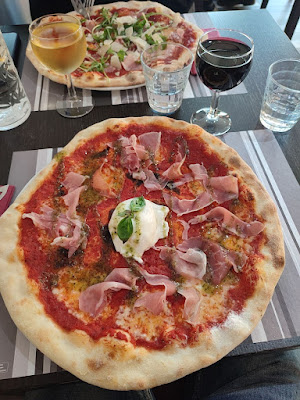 La Petite Ristorante à Yvré-l'Évêque