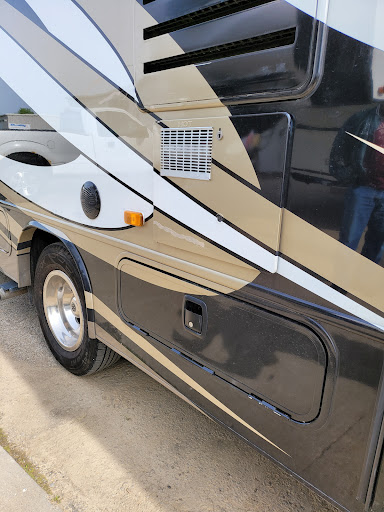 Auto Body Shop «Flatline Collision Ltd», reviews and photos, 11470 Hawke Rd # 19, Columbia Station, OH 44028, USA