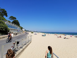Photo de Plage de Branksome protégé par des falaises