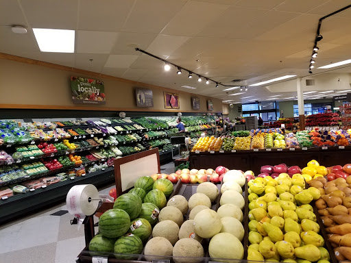 Grocery Store «Quality Food Center», reviews and photos, 6940 Coal Creek Pkwy SE, Newcastle, WA 98059, USA