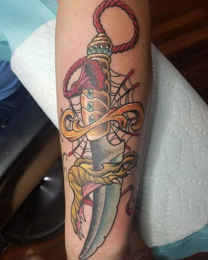 Tattoo Shop «Moth Studio», reviews and photos, 428 W Commercial St, Springfield, MO 65803, USA