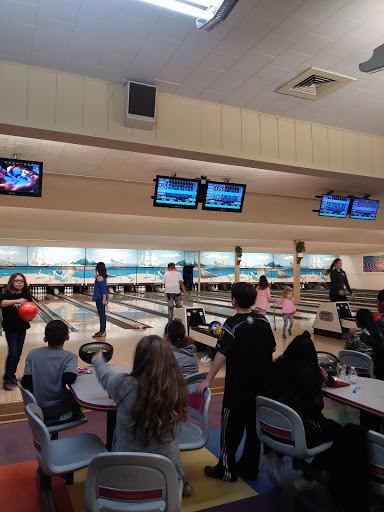 Bowling Alley «Lakeshore Lanes», reviews and photos, 31025 Jefferson Ave, St Clair Shores, MI 48082, USA