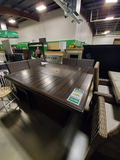 Furniture Store «Furniture On Consignment», reviews and photos, 4506 E 13th St N, Wichita, KS 67208, USA